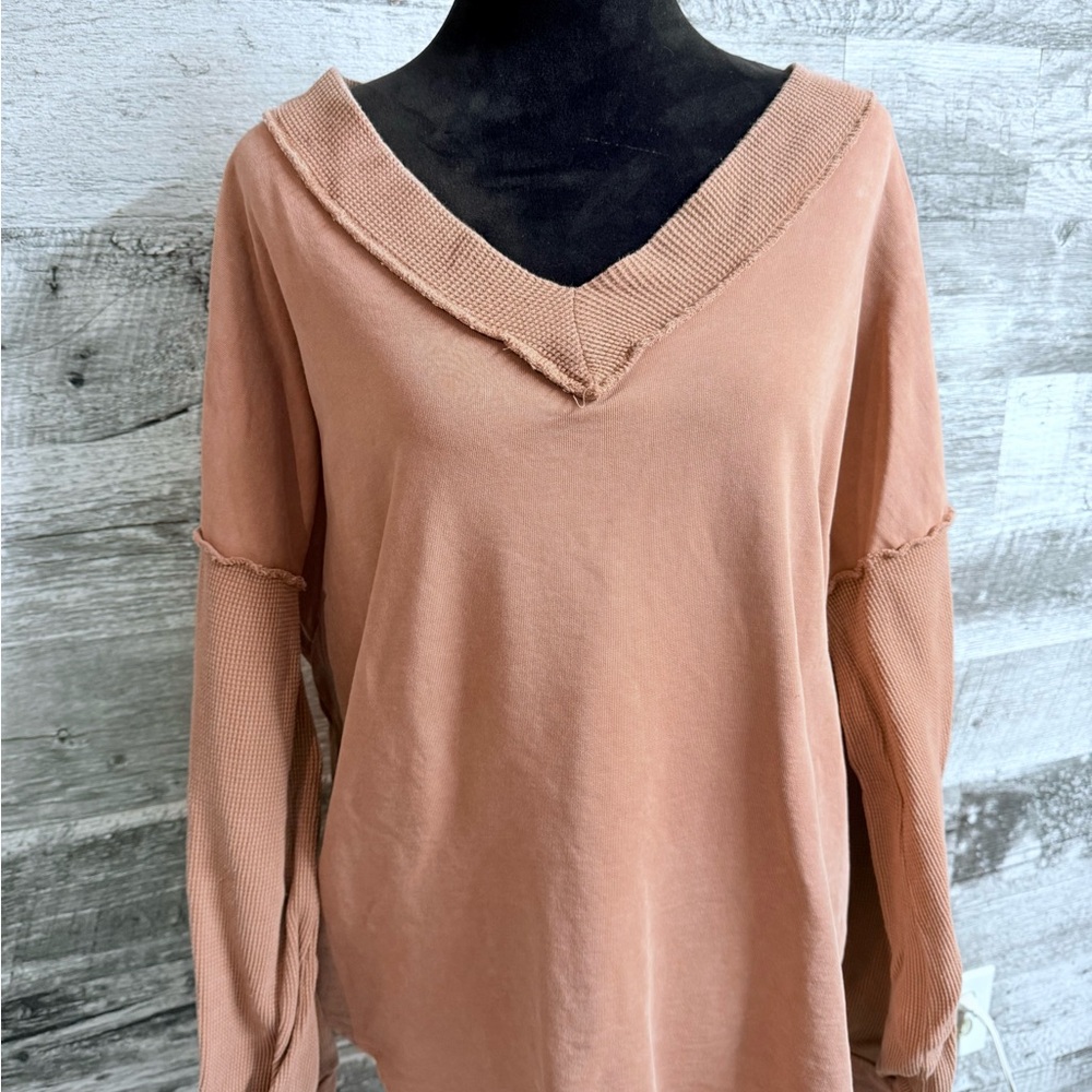 BiBi Women's V-Neck Peach Sweatshirt